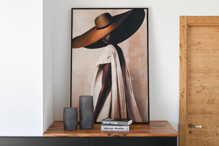 Lienzo Mujer con Sombrero Velvet