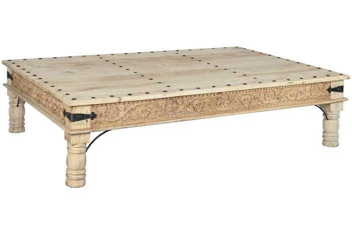 Mesa de Centro Tallada