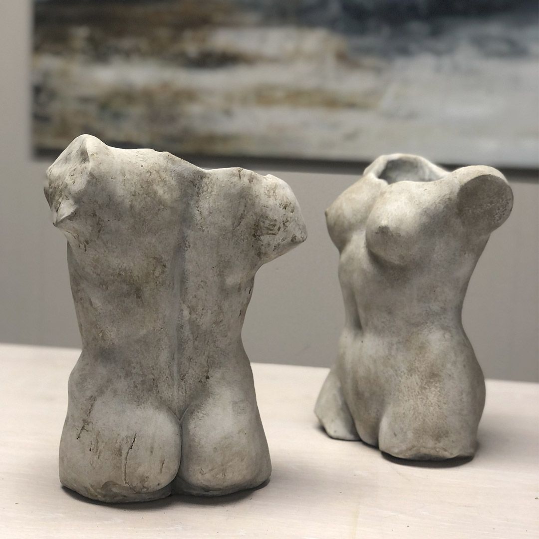 jarrones torsos