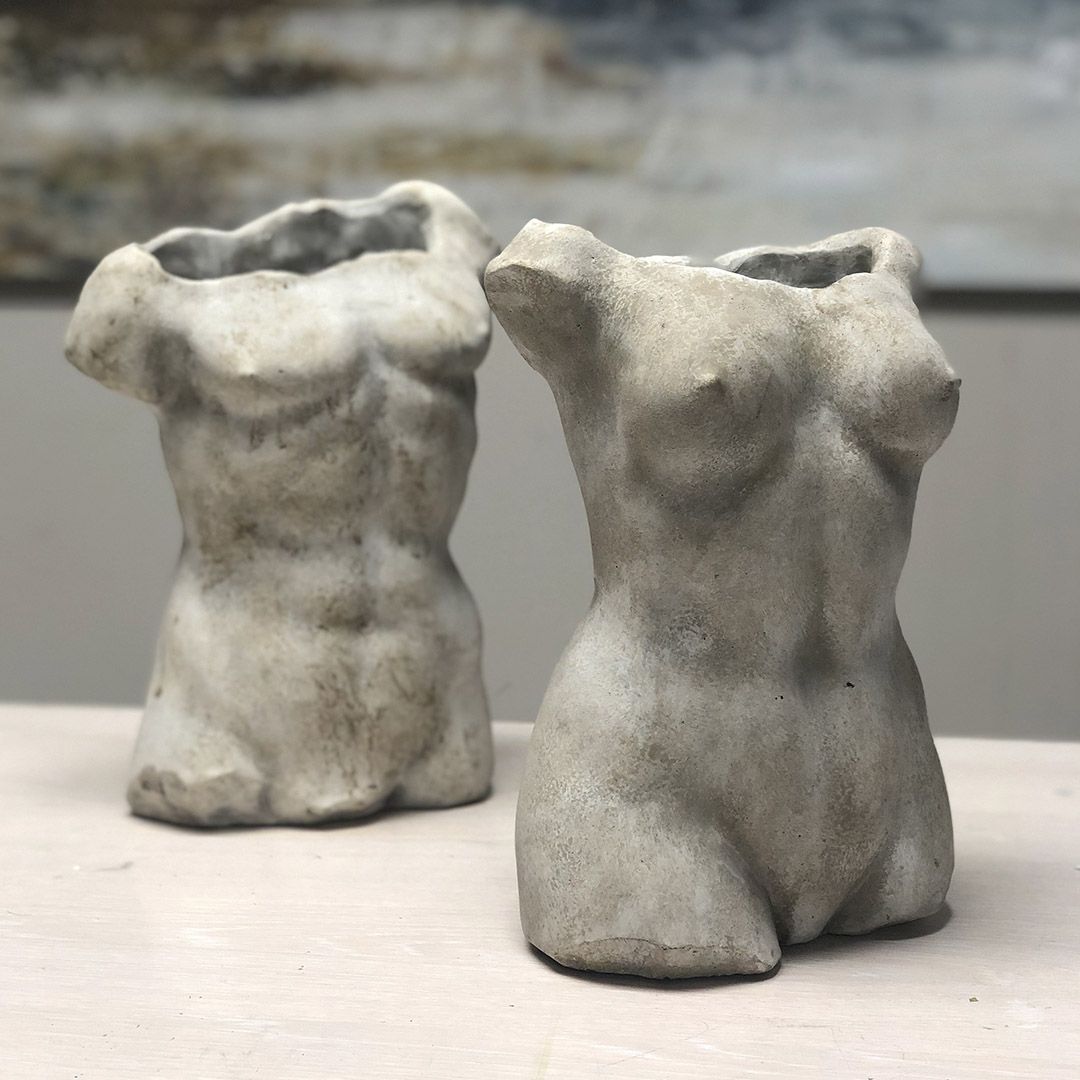 jarrones torsos